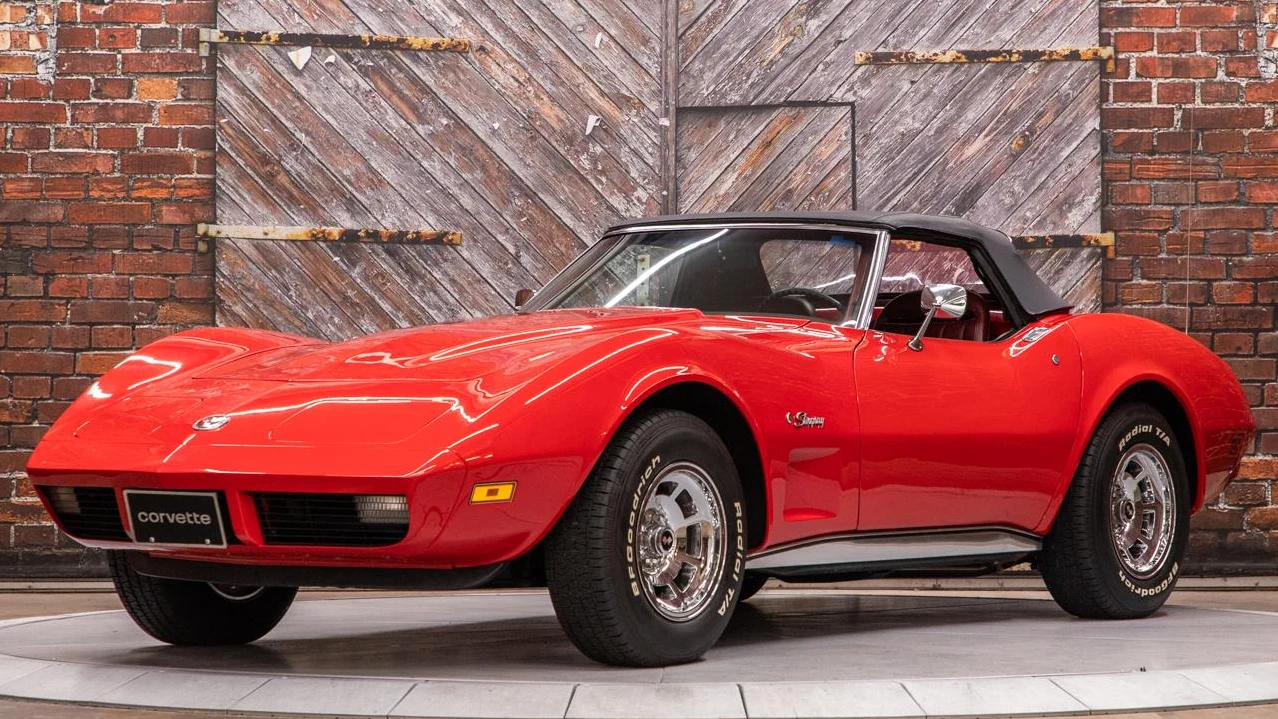 Click to Enlarge-Esc to Close Corvette Generations/C3/C3 1974 Red conv.webp